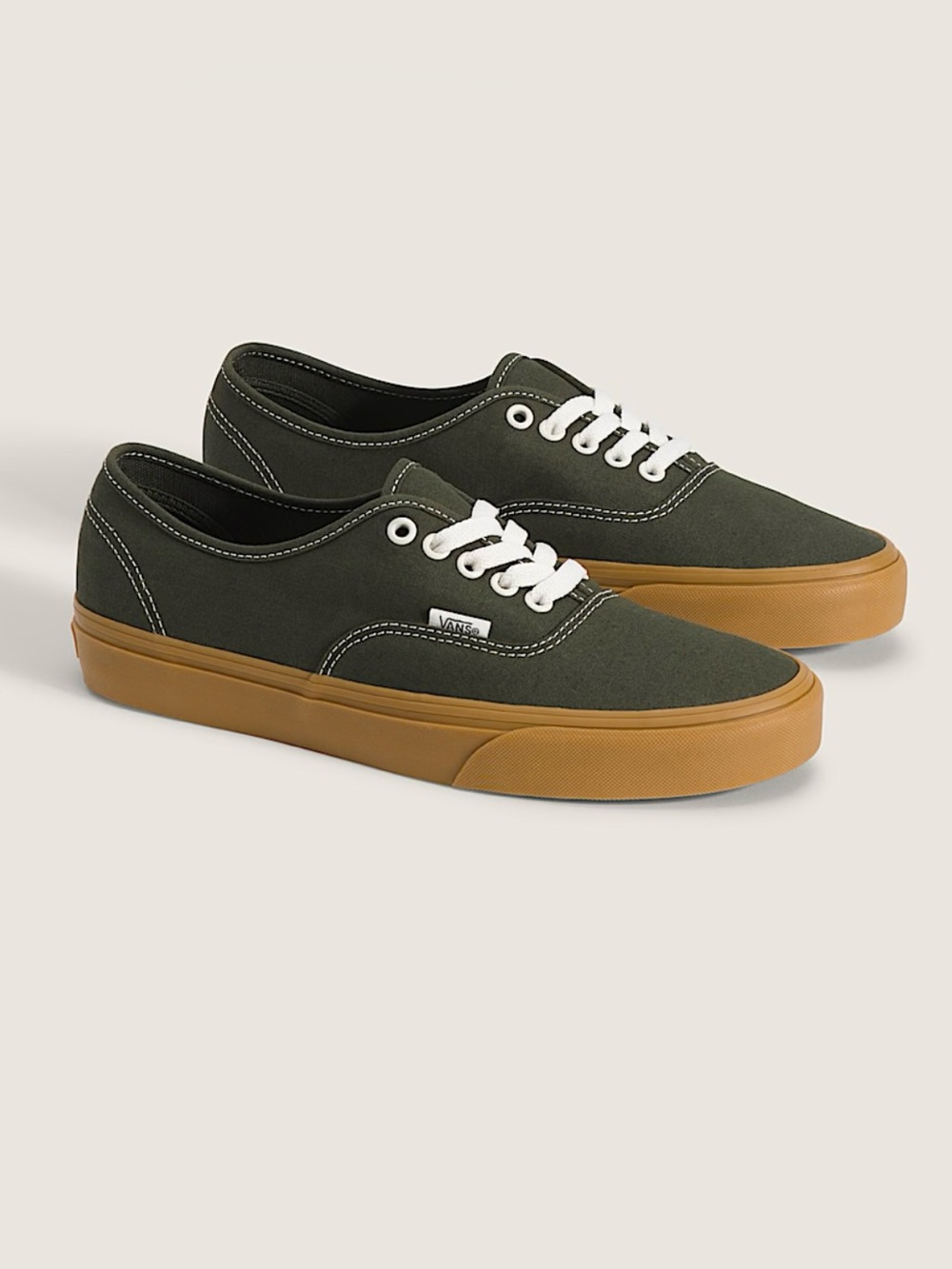 Vans Authentic Shoe Gum
Obsidian Fern Green Women 8.0 US
